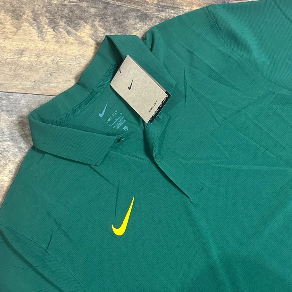 NIKE Men’s DriFit Polo Shirt, Size L, NWT, Oregon or Green Bay colors